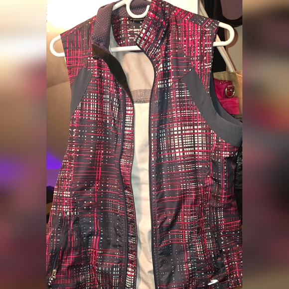 BROOKS womens running vest - Picture 1 of 2